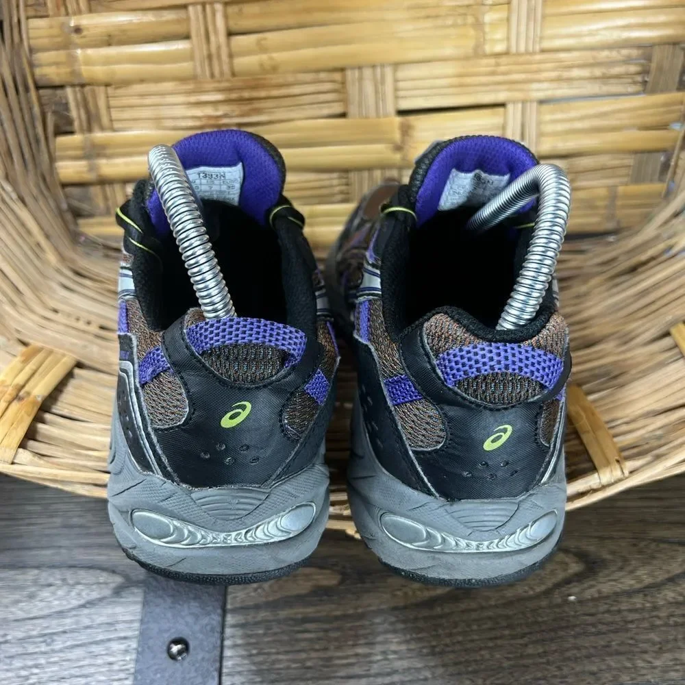 ASICS‎ - Picture 6 of 7